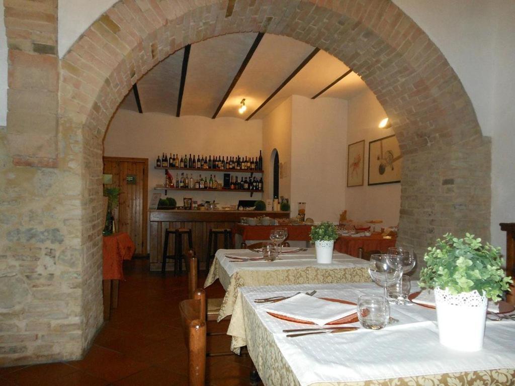 Agriturismo La Ginestrella Civitella D'Arna Luaran gambar